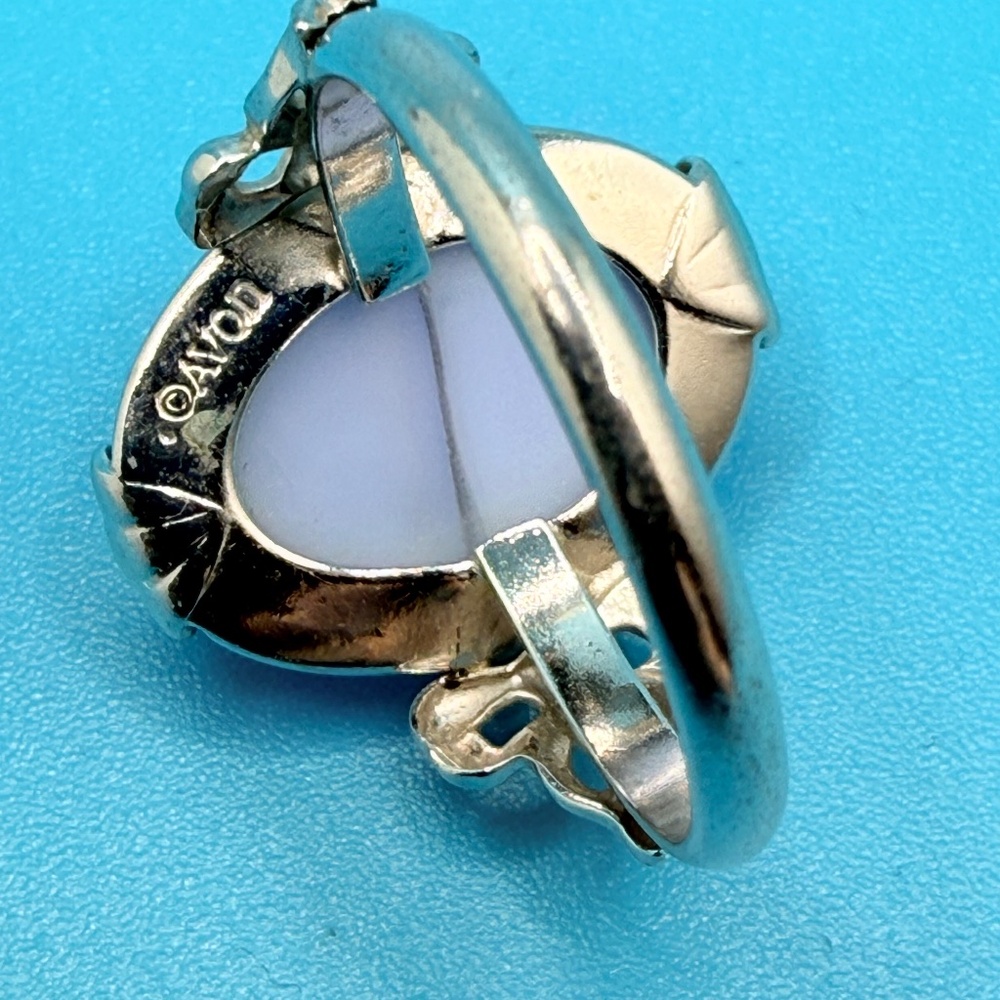 Avon Vintage Blue Moonstone Ring - Picture 5 of 6